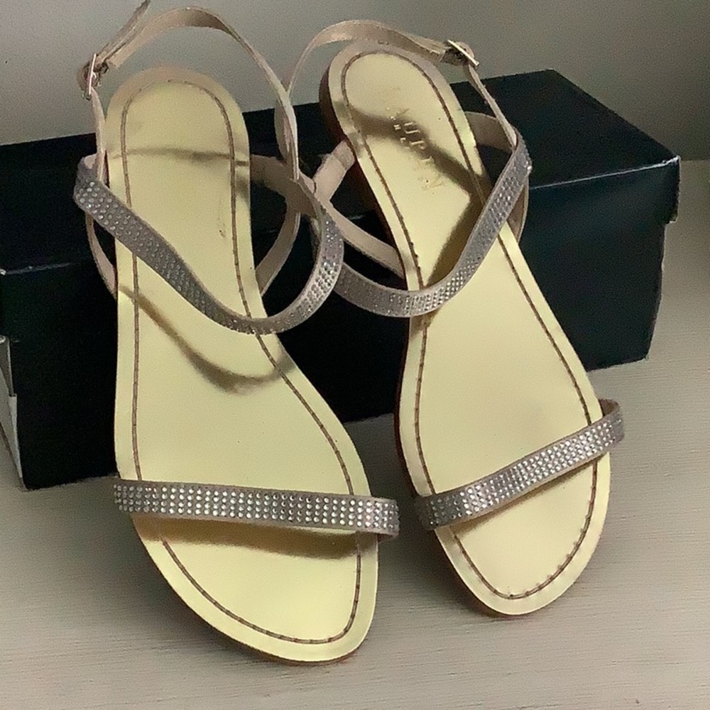 Misses/ladies New Ralph Lauren flat rhinestone sandals